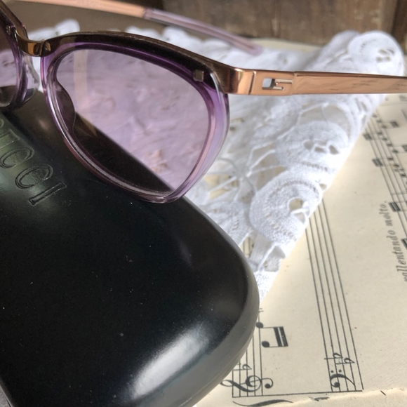 Vintage Gucci 2704 Sunglasses with Case - Picture 5 of 8